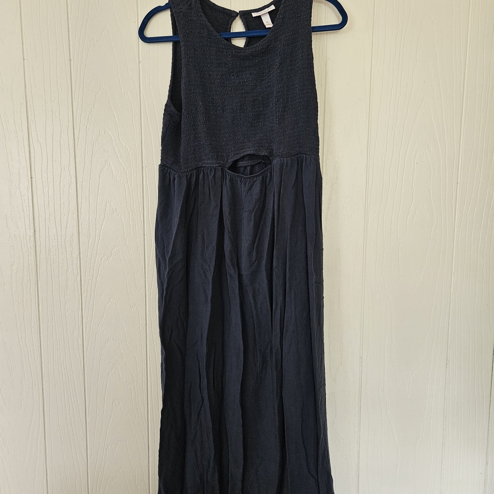 Navy Blue Sleeveless Midi Dress